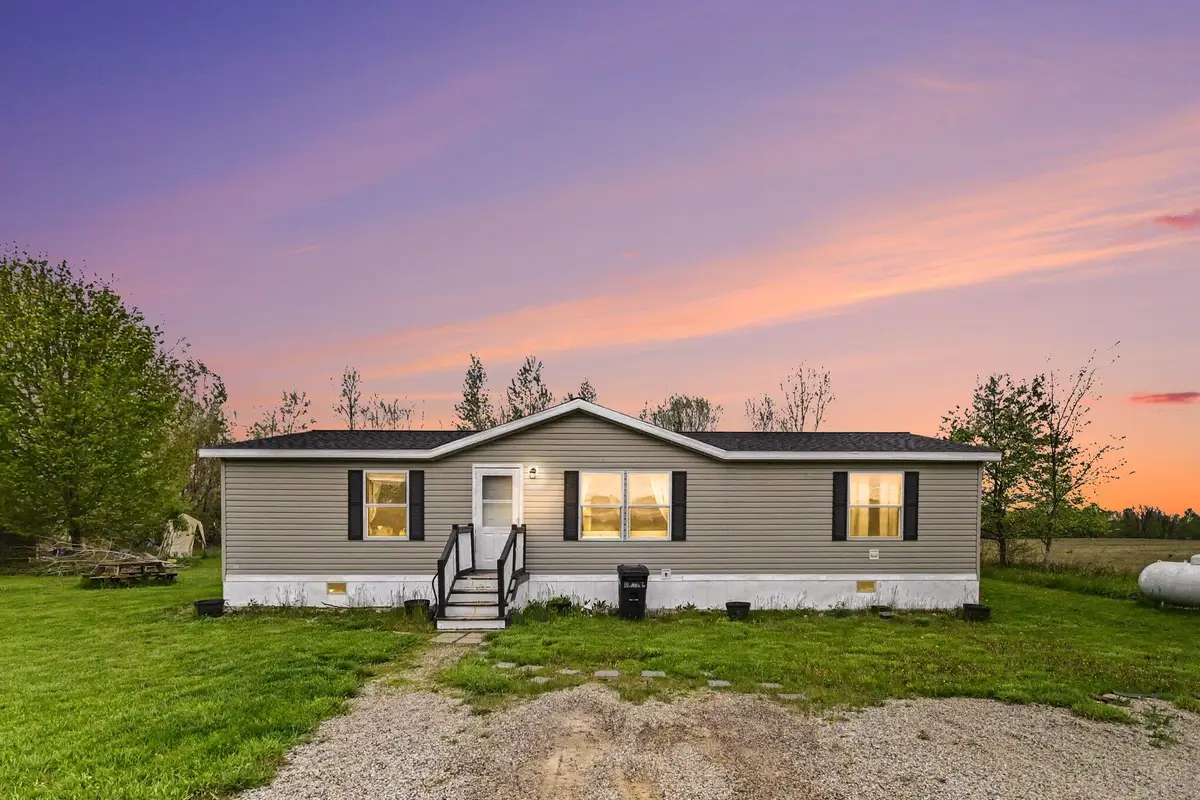 10952 Frost Road, Portland, MI 48875 - #1