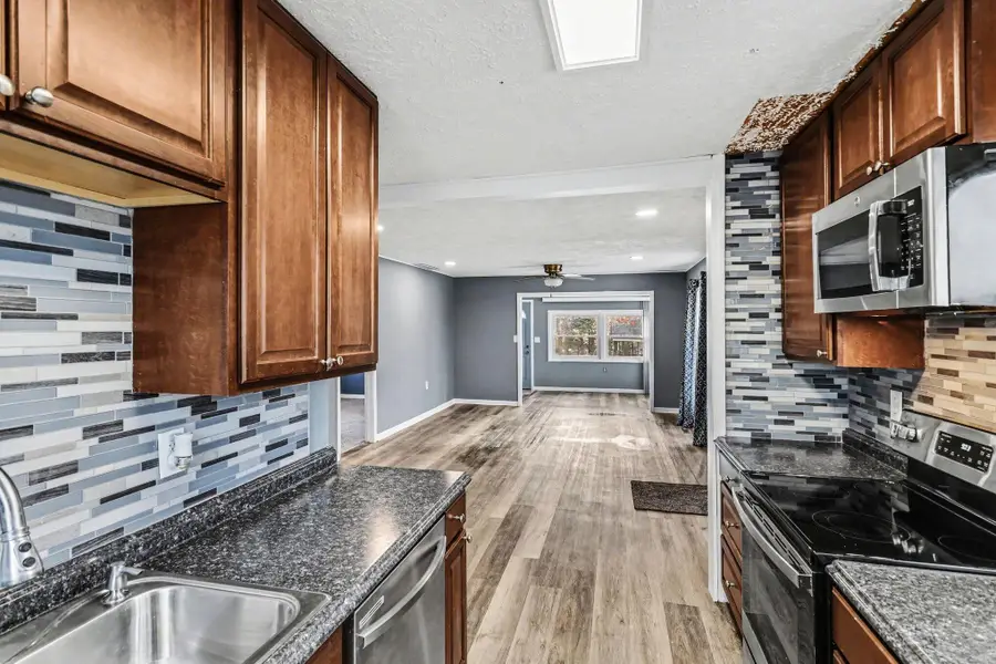 211 North Drive, Brooklyn, MI 49230 - #2