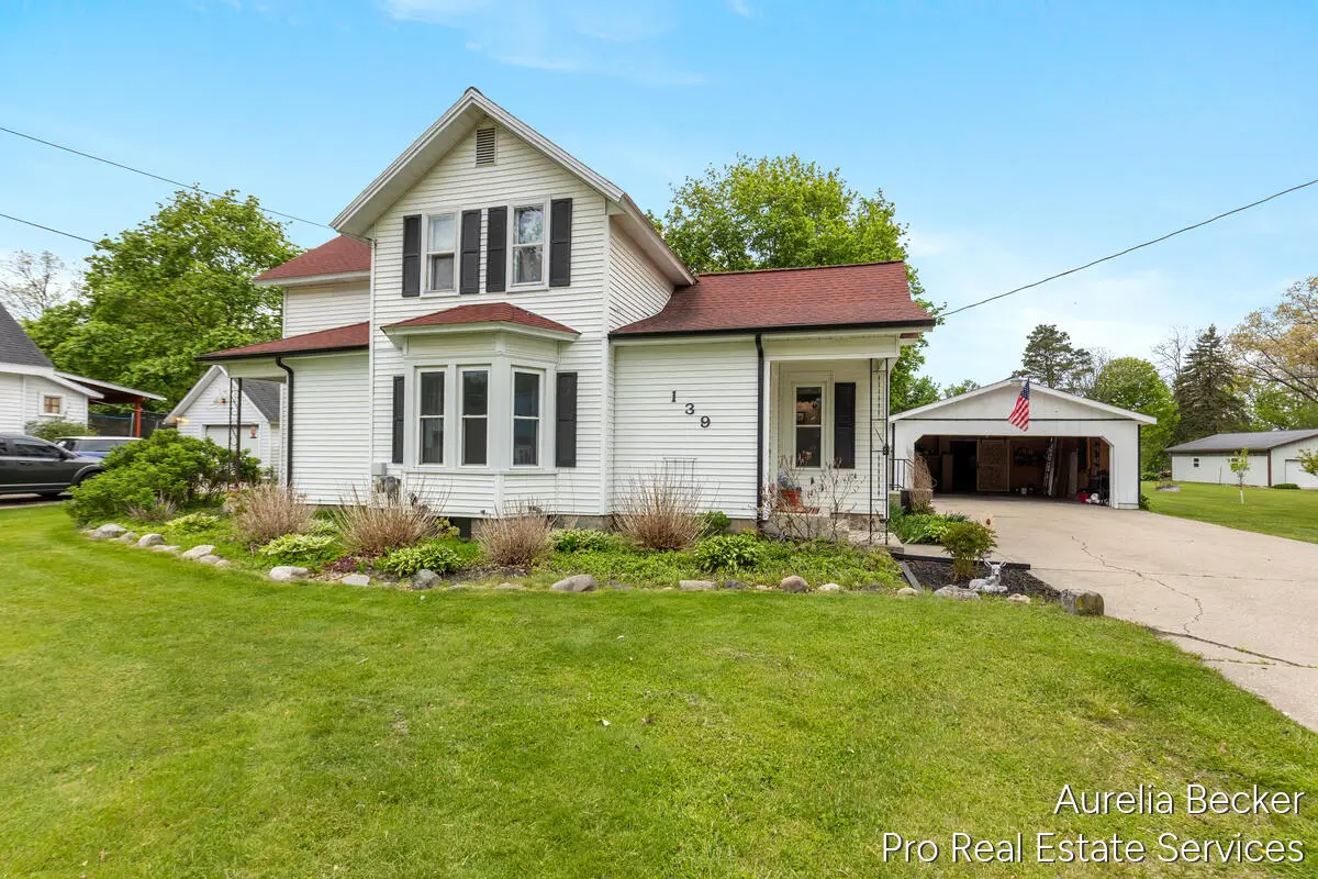 139 S Vosper Street, Saranac, MI 48881 - #1