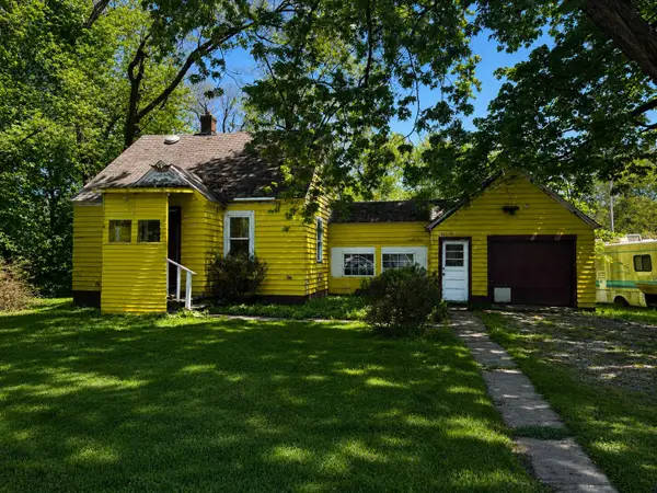 2318 Woodward Avenue, Kalamazoo, MI 49007