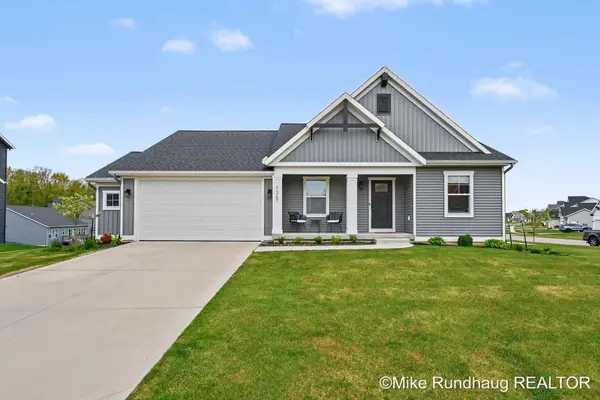 7367 Graymoor Street Se #44, Caledonia, MI 49316
