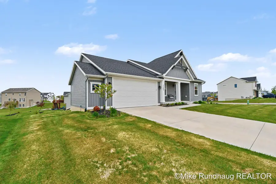 7367 Graymoor Street Se #44, Caledonia, MI 49316 - #3