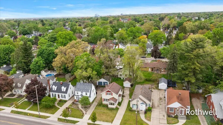 651 Alger Street Se, Grand Rapids, MI 49507 - #2