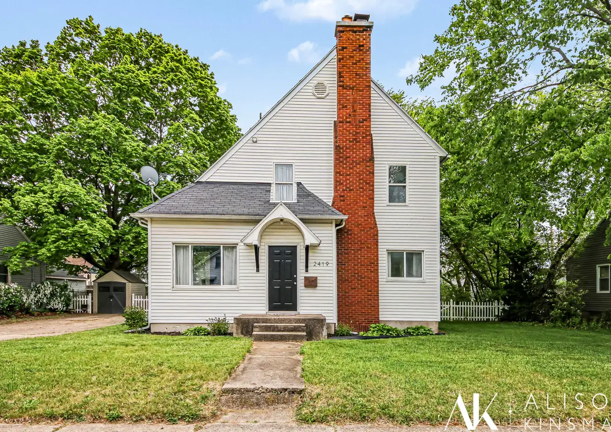 2419 Winfield Avenue Sw, Wyoming, MI 49519 - #1