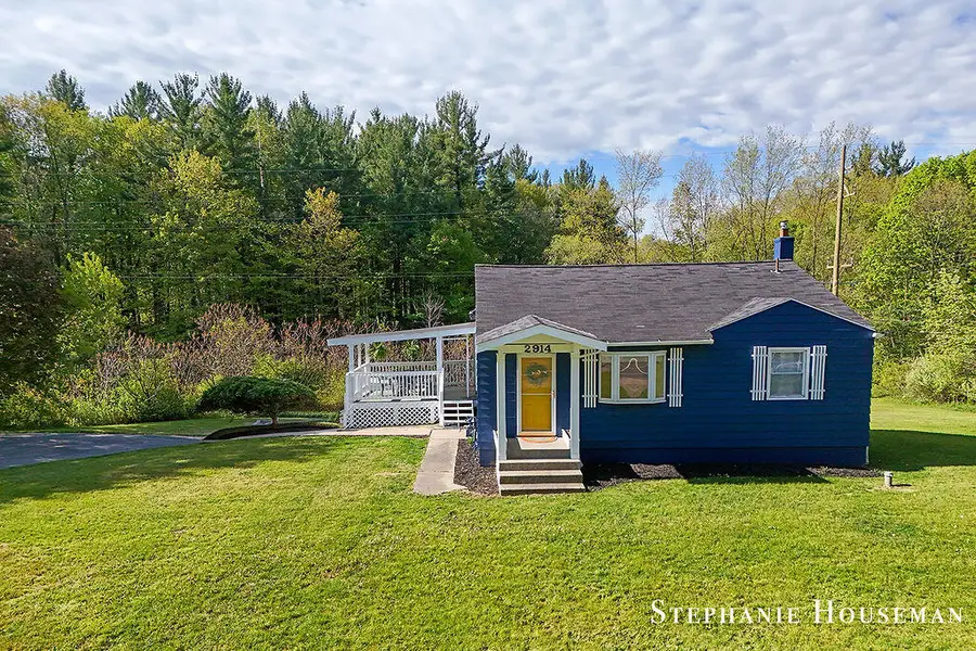 2914 River Hill Drive Nw, Grand Rapids, MI 49534 - #3