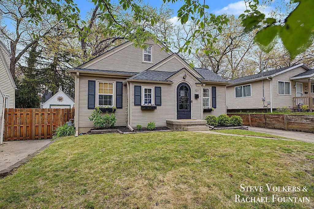 927 Joslin Street Se, Grand Rapids, MI 49507 - #1