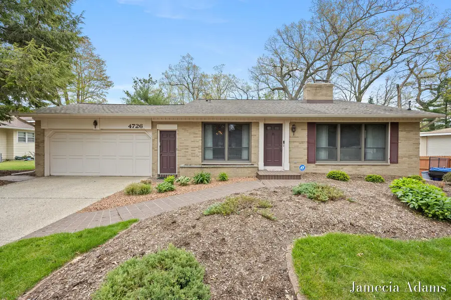 4726 Poinsettia Avenue Se, Grand Rapids, MI 49508 - #2