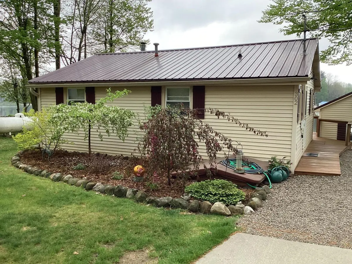 302 & 304 Eastland Drive, Leroy, MI 49655 - #1
