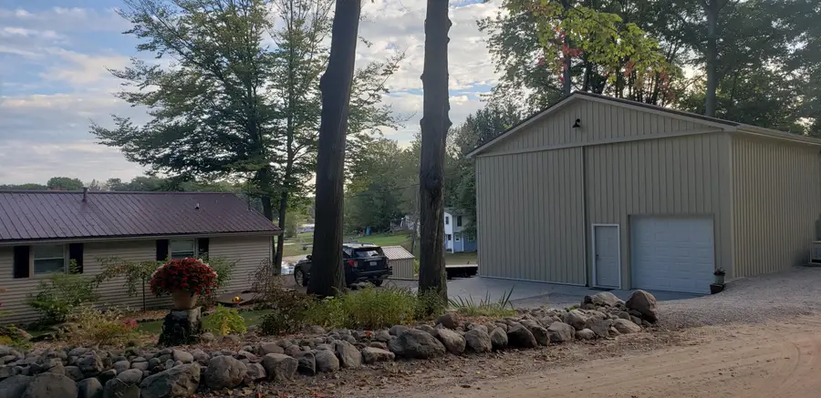 302 & 304 Eastland Drive, Leroy, MI 49655 - #2