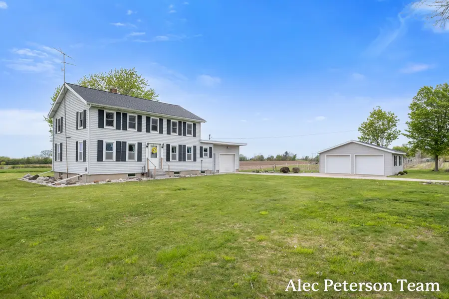 15727 40th Avenue, Coopersville, MI 49404 - #3