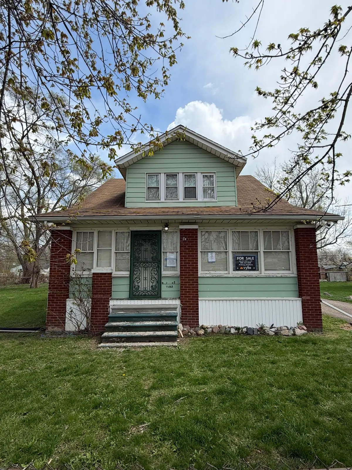 35068 Ellen Street, Clinton Township, MI 48035 - #1