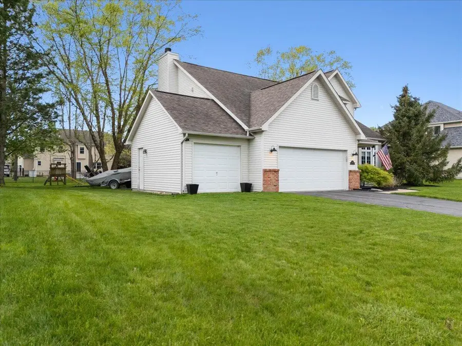 1384 Baywood Circle, Brighton, MI 48116 - #3