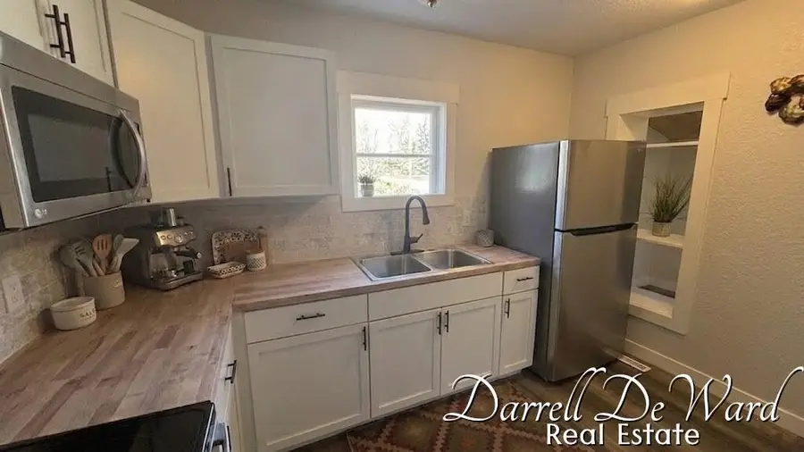 8425 N Holland Road, Six Lakes, MI 48886 - #3