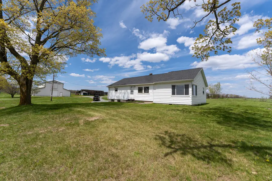 9670 E 96th Street, Reed City, MI 49677 - #2