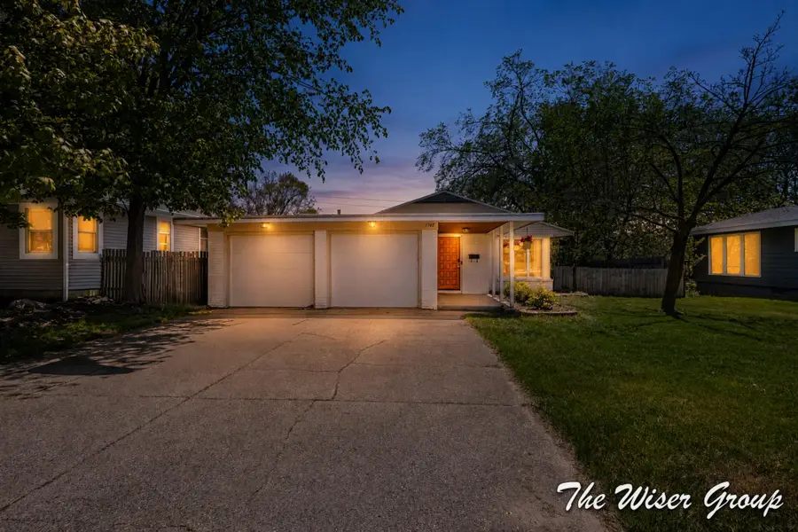 1742 Boston Street Se, Grand Rapids, MI 49506 - #2