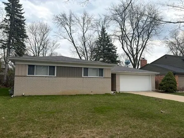 2212 Prairie Street, Ann Arbor, MI 48105