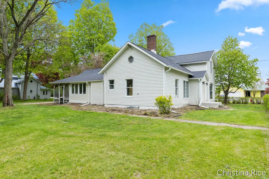 131 Third Street, Lakeview, MI 48850 - #3