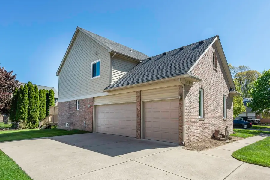 36520 Tom Brown Court, Westland, MI 48185 - #3