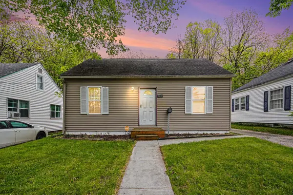 1016 Palmer Avenue, Kalamazoo, MI 49001