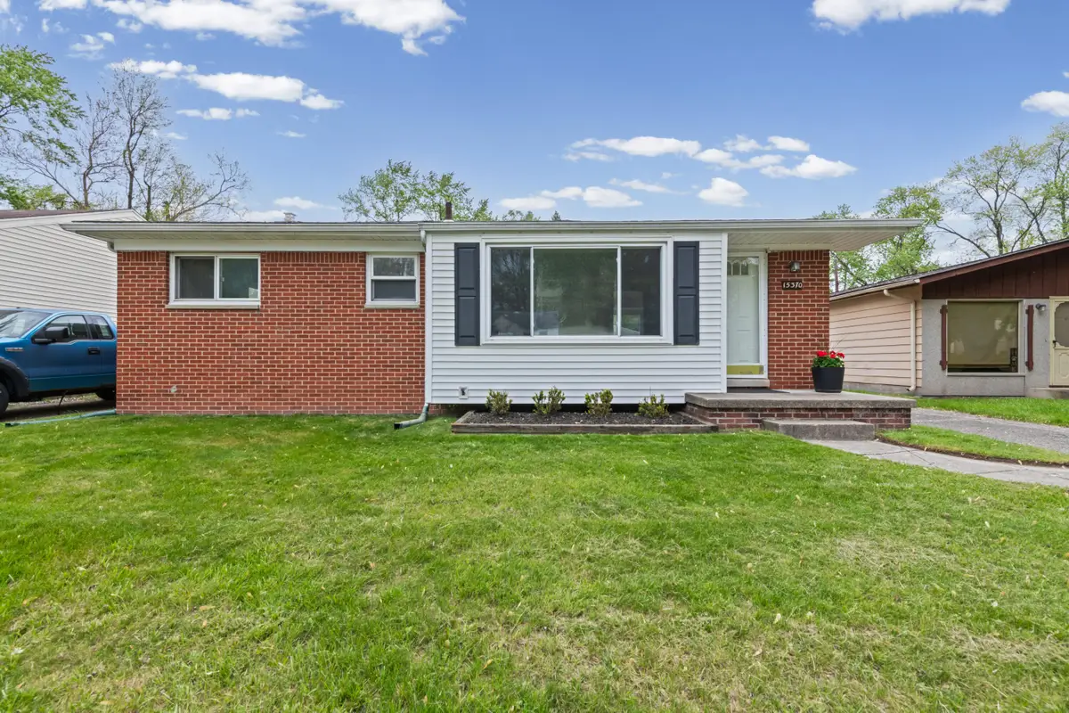 15370 Deering Street, Livonia, MI 48154 - #1