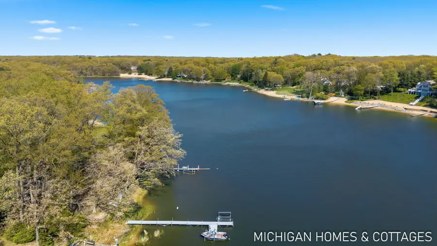 3255 Lake Trail Drive, Saugatuck, MI 49453 - #3