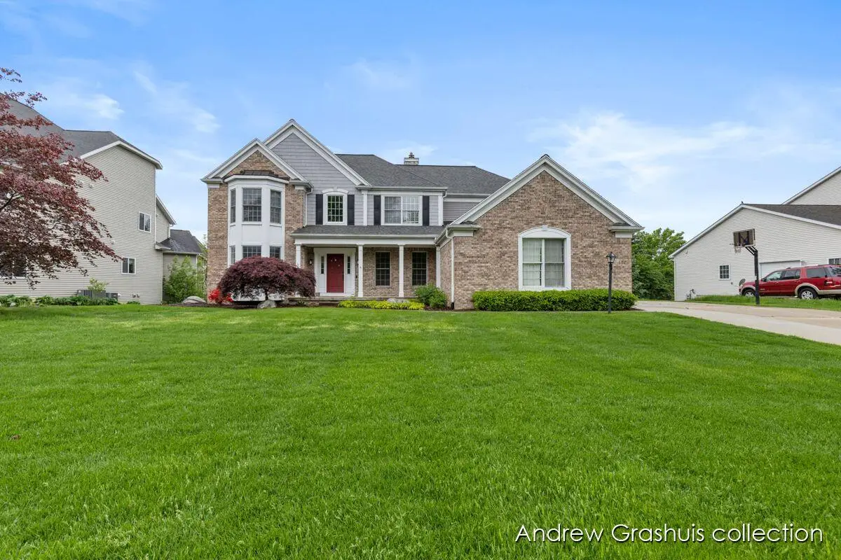 7326 Royal Ridge Se, Caledonia, MI 49316 - #1