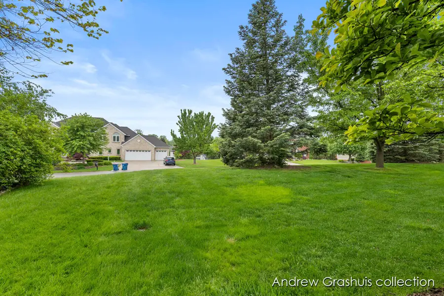7326 Royal Ridge Se, Caledonia, MI 49316 - #3