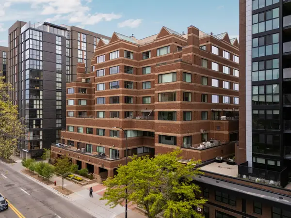 505 E Huron Street #508, Ann Arbor, MI 48104
