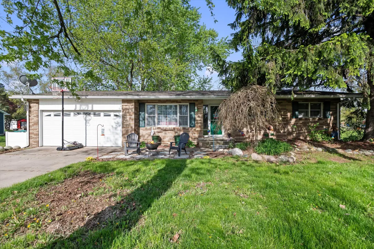 2030 Bauman Road, Columbus, MI 48063 - #1
