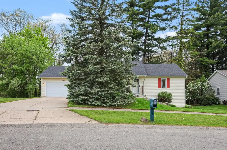 165 Hunters Trail Court, Middleville, MI 49333 - #2