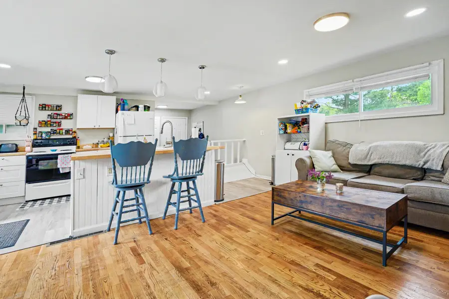510 W 3rd Street, Buchanan, MI 49107 - #2