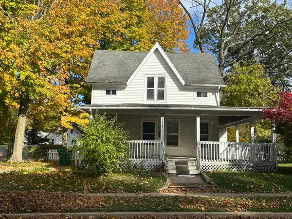 319 S 5th Street, Niles, MI 49120