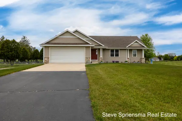12717 60th Avenue, Allendale, MI 49401