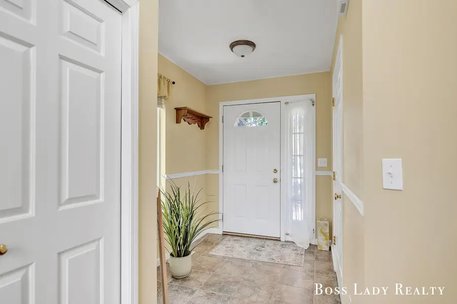 3960 Old Elm Drive Se, Kentwood, MI 49512 - #2