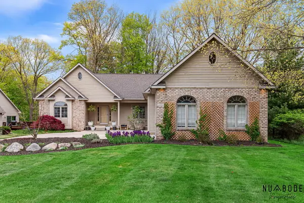 2333 Longmeadow Street Nw, Grand Rapids, MI 49504