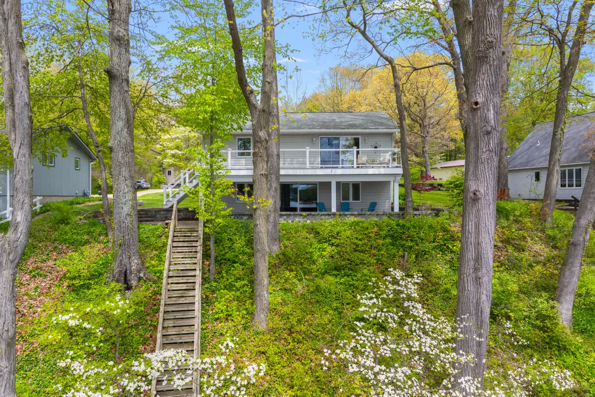 28015 North Street, Gobles, MI 49055 - #1