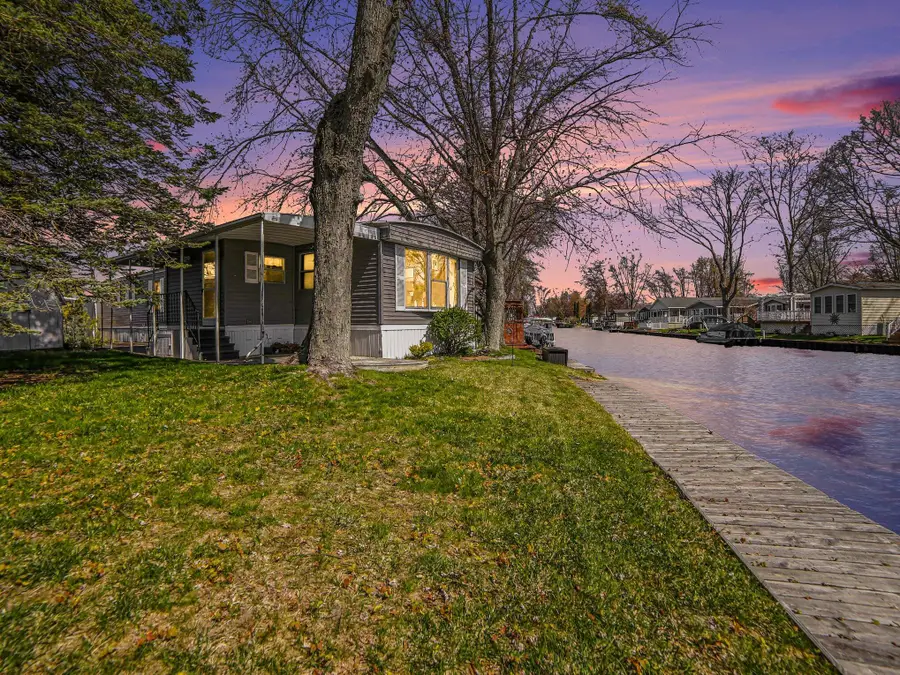 2748 S Tamarac Drive, Ludington, MI 49431 - #2