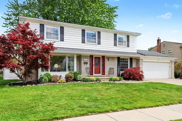 37658 Ladywood, Livonia, MI 48154