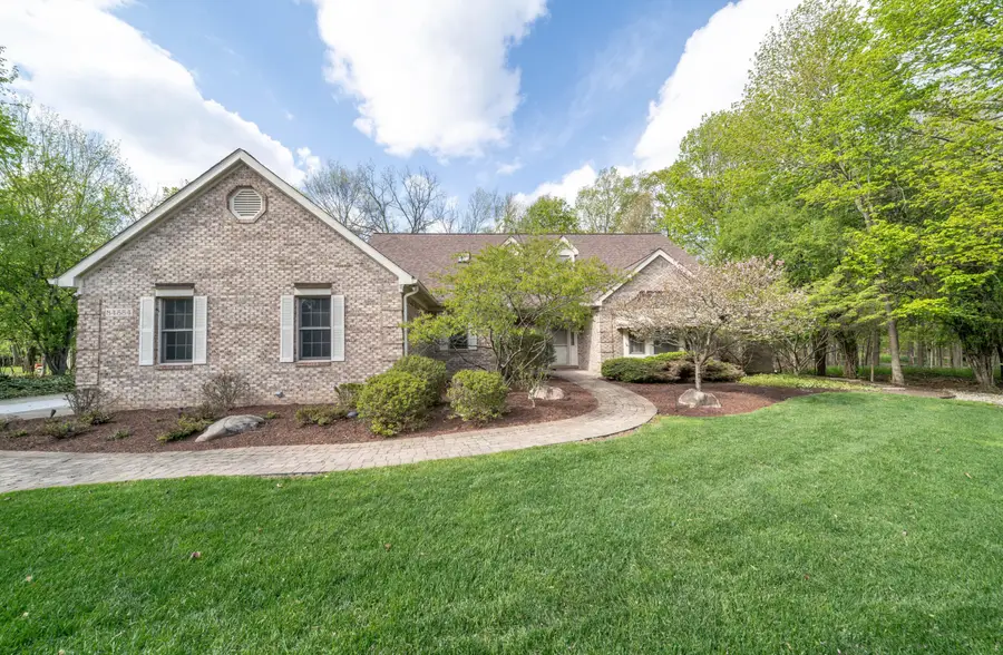 34554 Quaker Valley Road, Farmington Hills, MI 48331 - #2