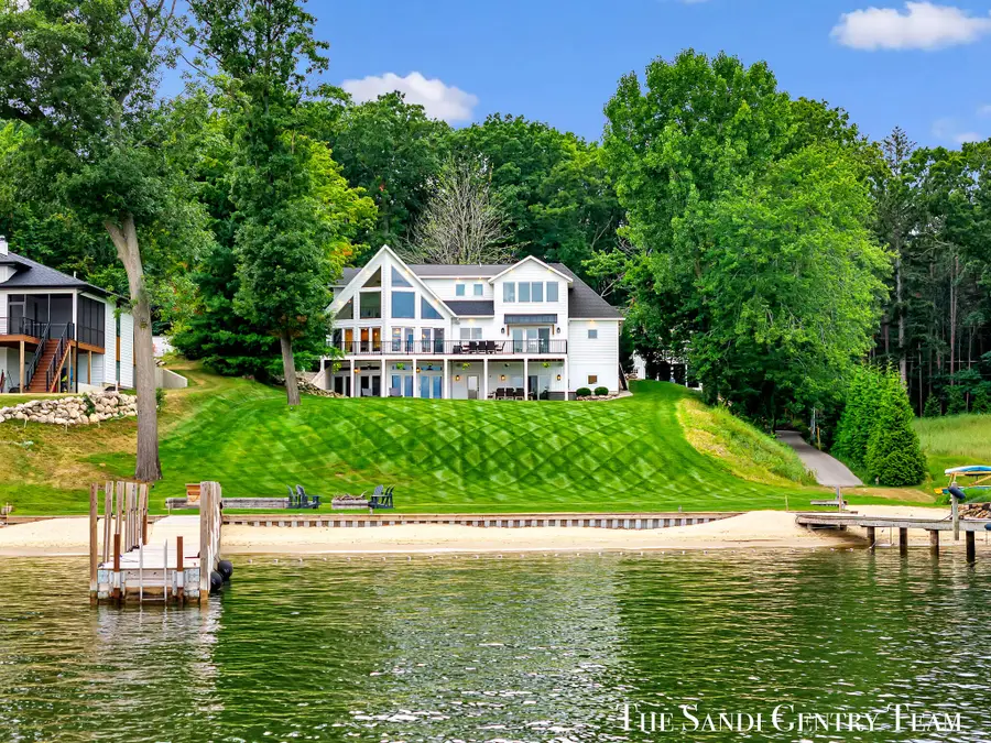 17870 W Spring Lake Road, Spring Lake, MI 49456 - #3