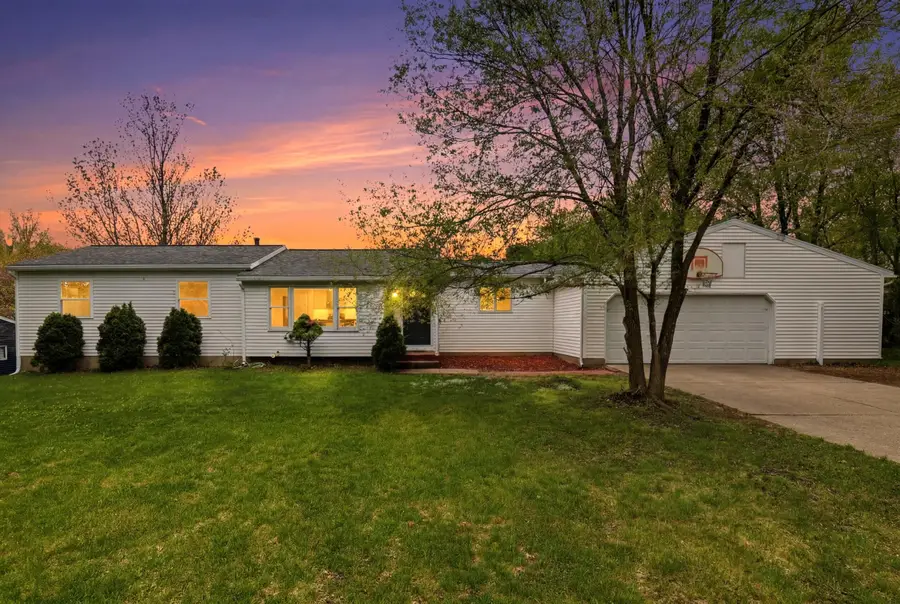 1679 Stonewood Drive Se, Lowell, MI 49331 - #2