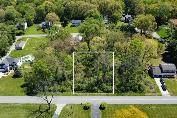 1713 N Philip Road, Niles, MI 49120