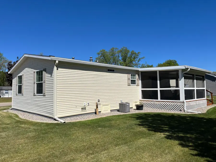 5300 Sparrow Drive Ne, Belmont, MI 49306 - #2