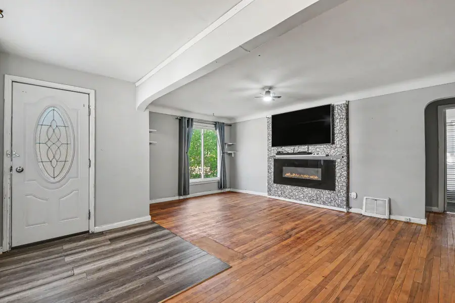 1336 Beechwood Street Ne, Grand Rapids, MI 49505 - #3