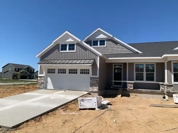 7605 Brook Villa South #135, Allendale, MI 49401