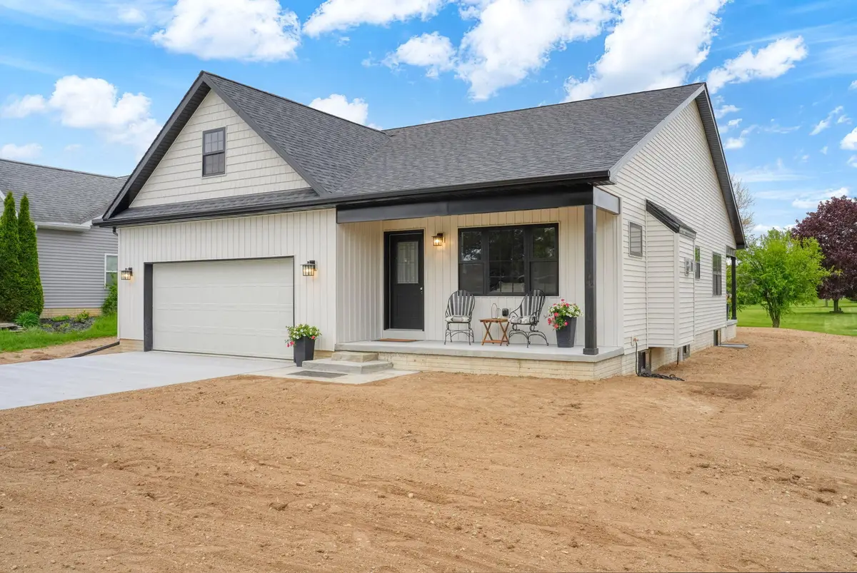 237 Ambler Drive, Brooklyn, MI 49230 - #1