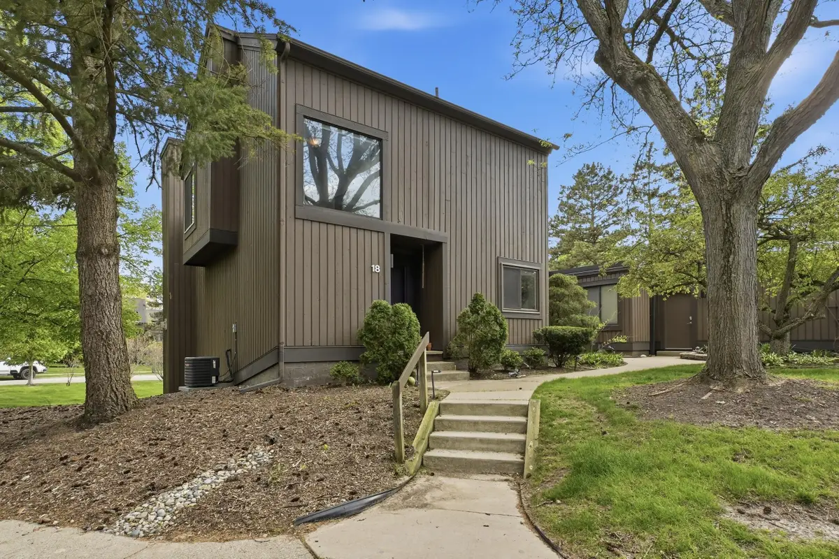 18 Northwick Court, Ann Arbor, MI 48105 - #1