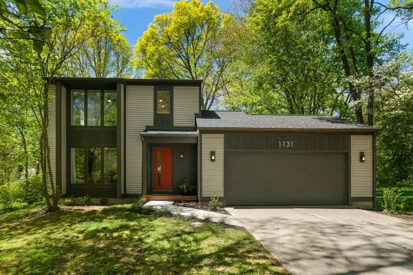 1131 Fernridge Avenue Se, Grand Rapids, MI 49546