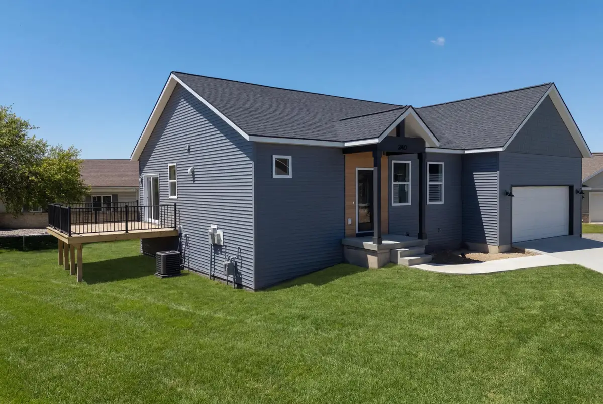 243 W Gardner Street, Sparta, MI 49345 - #1