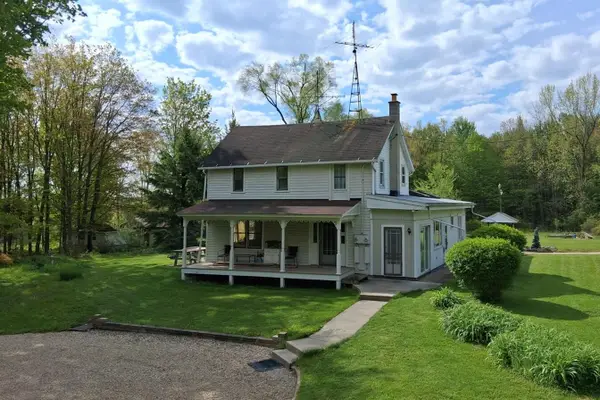 3154 W Defay Road, Stevensville, MI 49127